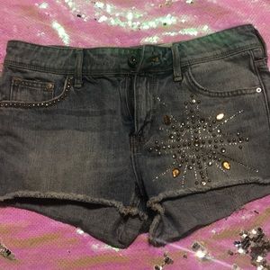 H&M denim shortie shorts size 4